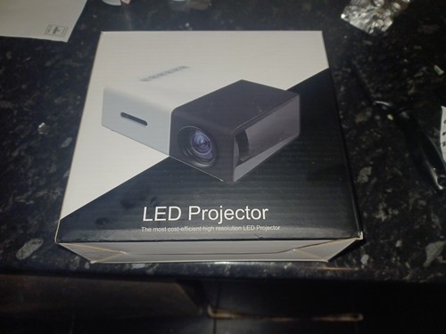 Portable led projector - led, boxed