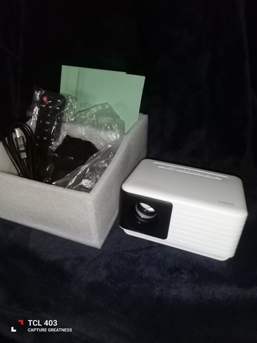 Yoton mini projector 2026 - yoton,