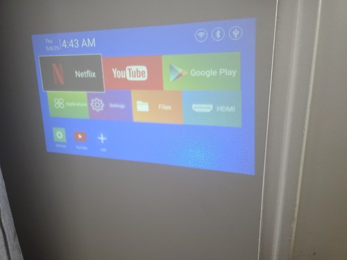 Portable mini smart projector - portable,