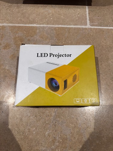 Portable mini projector 1080p - projector,