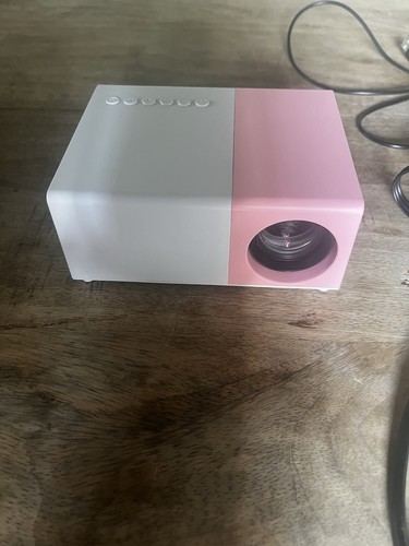 Highpeak mini projector - projector, pink